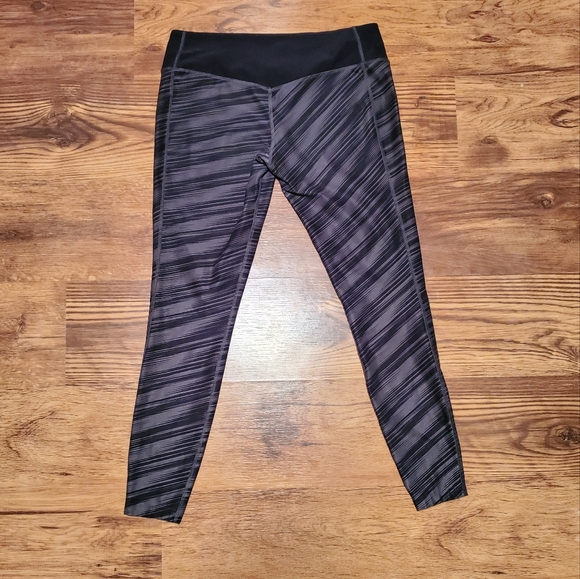 Nike Leggings - Picture 3 of 4